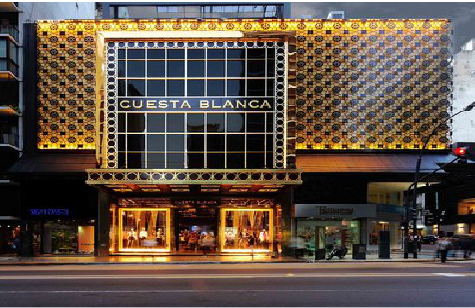 景谷门头设计与商业空间的纽带。